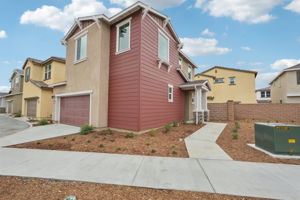 Socal - Prado Community - 28591 Via Roble Temecula, CA 92591-002