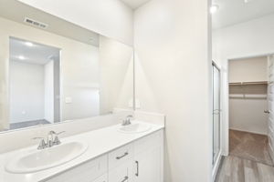 Socal - Prado Community - 28591 Via Roble Temecula, CA 92591-014