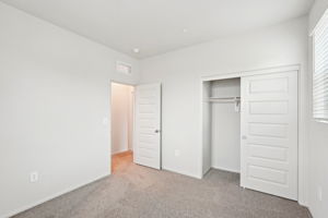 Socal - Prado Community - 28591 Via Roble Temecula, CA 92591-022