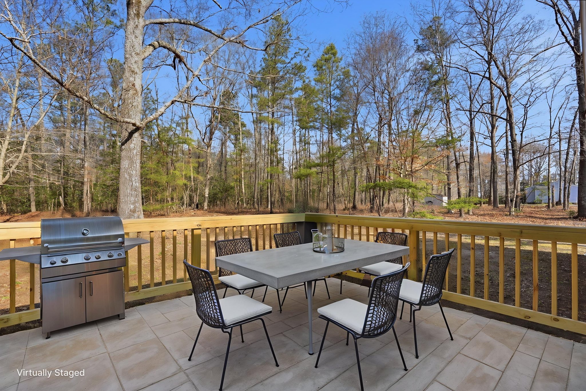 IMG_013 virtually staged.jpeg