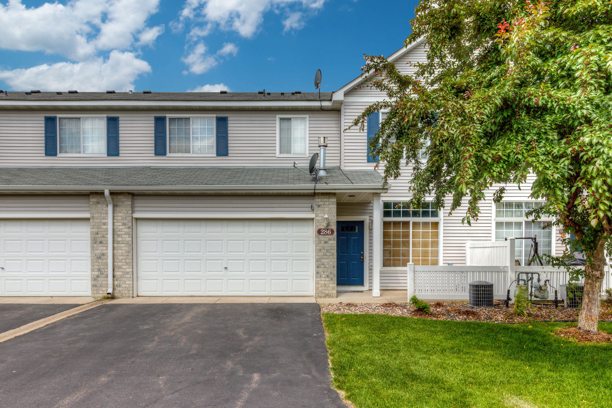  286 Tamarack Trail, Farmington, MN 55024, US