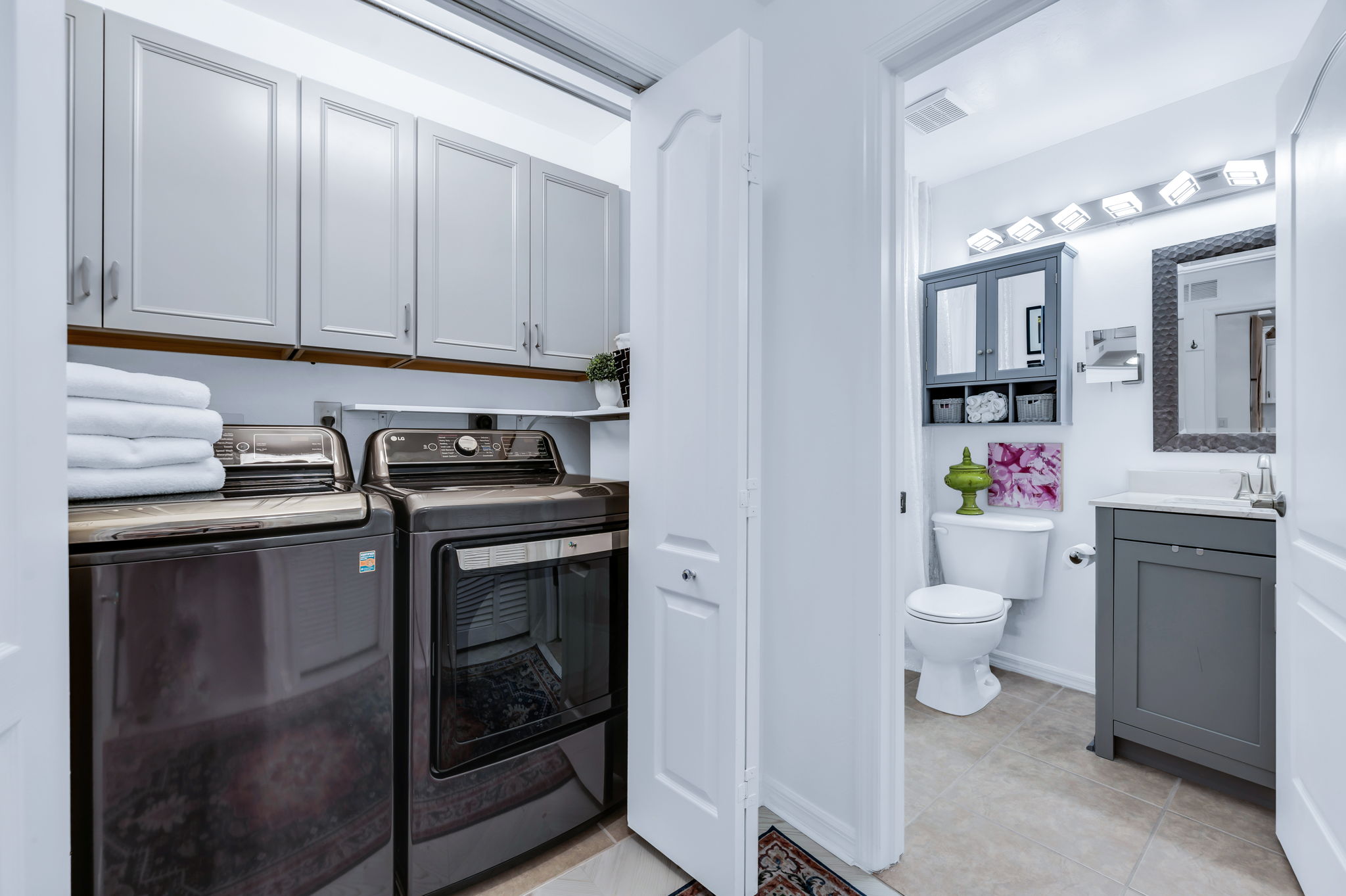 Laundry - Guest Bath