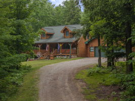  Photo 0