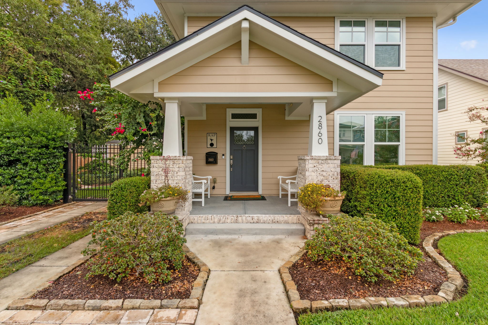 Front Entry Detail