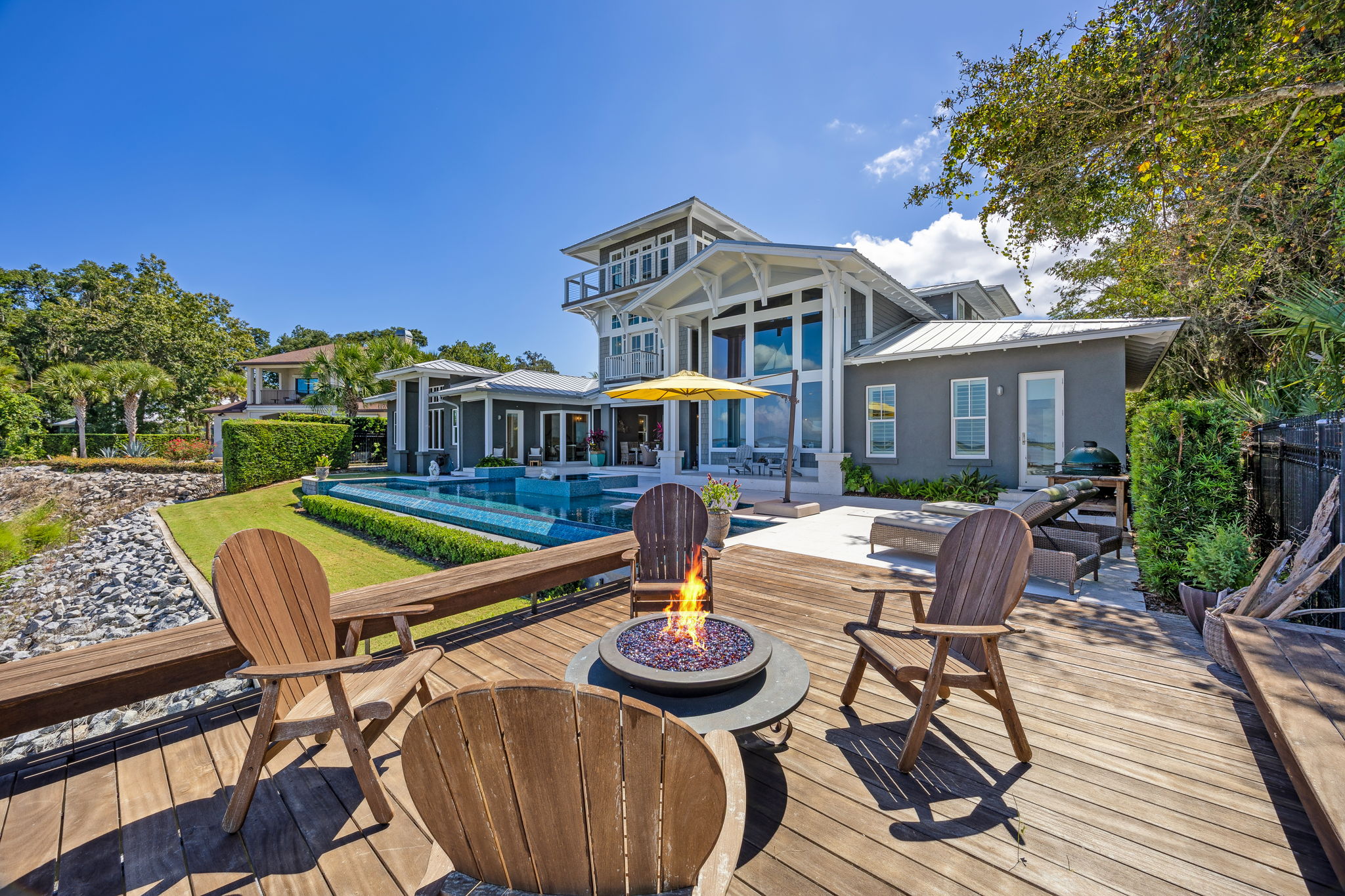 Deck