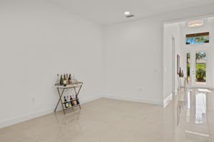 Dining Room - VIRTUAL STAGING