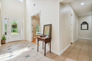 Foyer/Hallway to Bedroom Suites 1 and 2