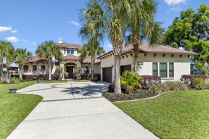 Welcome to 28616 Grandview Manor