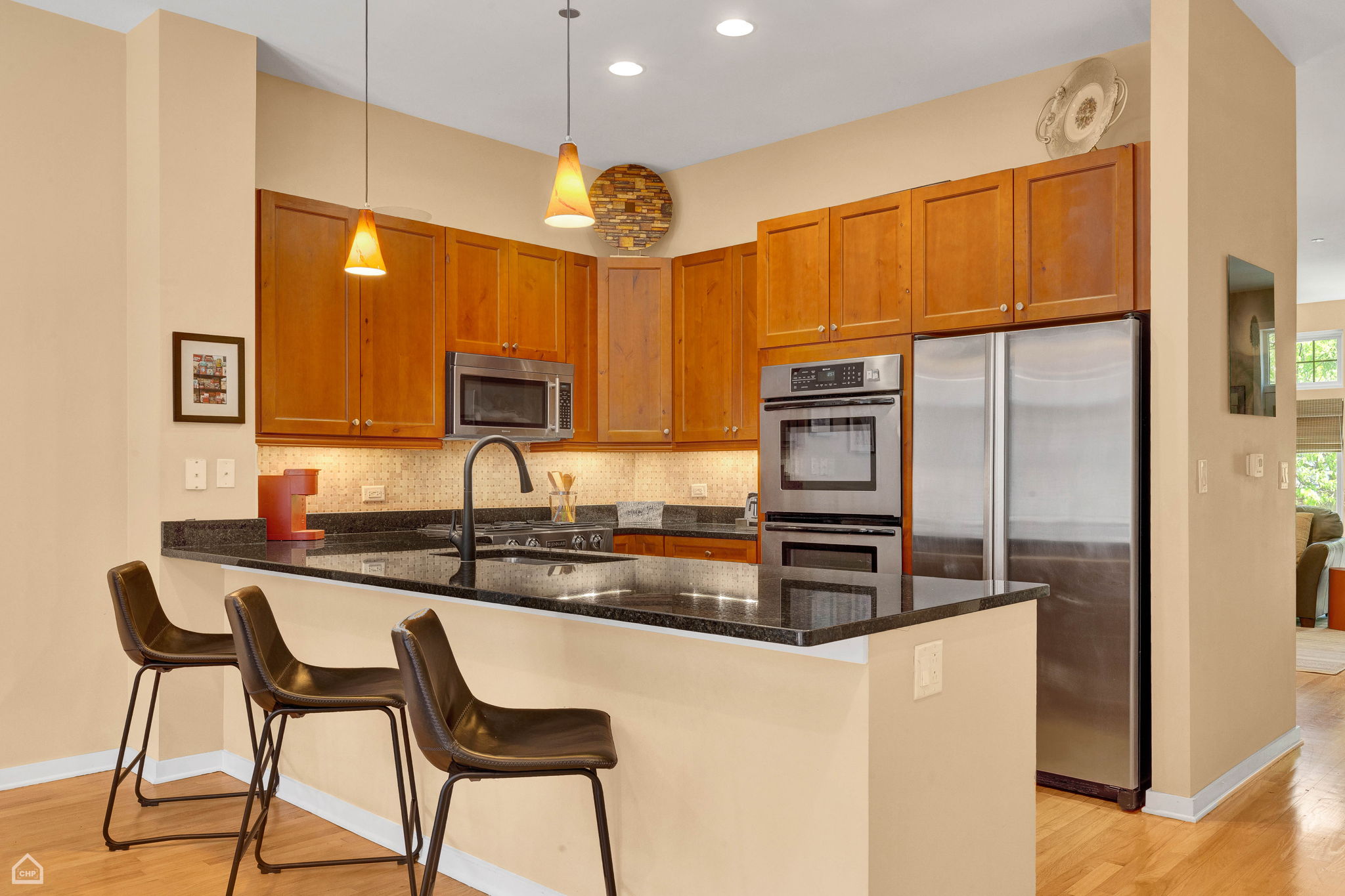 2862 N Paulina St_015