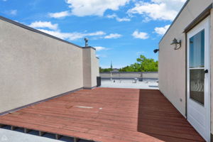 2862 N Paulina St_028