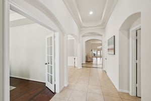Hunters Shore Dr-2306-018.jpg