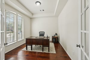 Hunters Shore Dr-2306-019.jpg