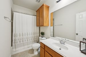 Hunters Shore Dr-2306-023.jpg