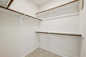 Hunters Shore Dr-2306-039.jpg