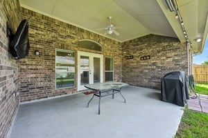 Hunters Shore Dr-2306-044.jpg