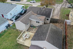  Photo 43