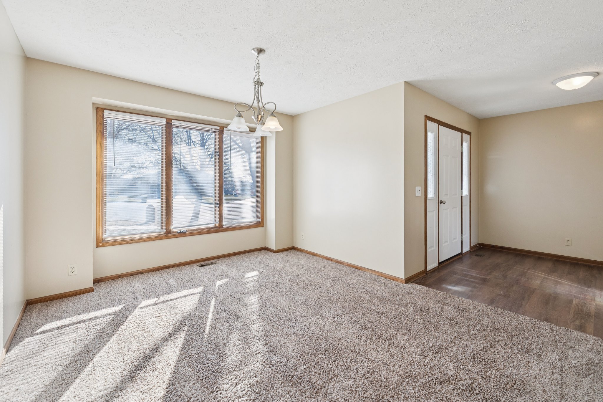 7760 - 2864 Katelyn Cir_010.jpg