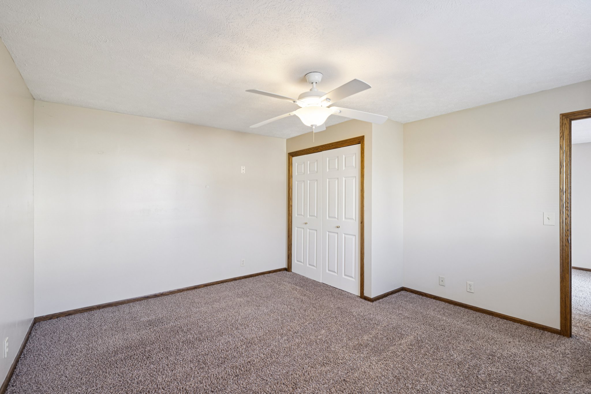 7760 - 2864 Katelyn Cir_012 (2).jpg