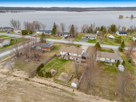  Photo 40