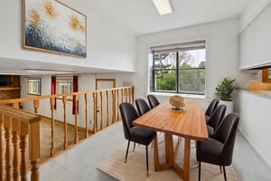 _DSC9828 virtually staged.jpeg