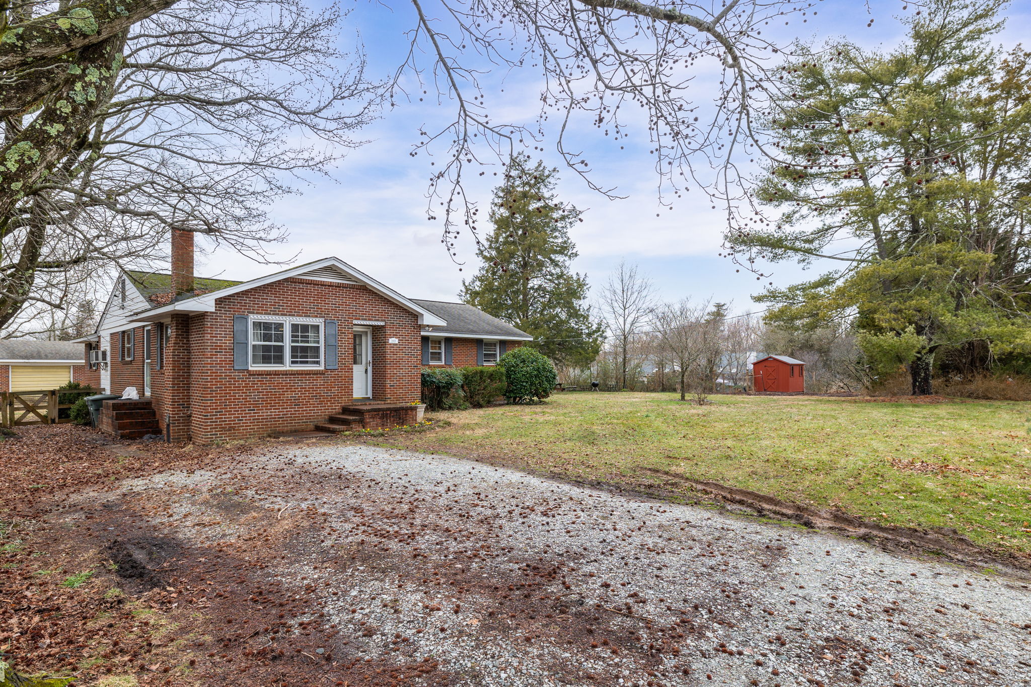 2865 Fleming Rd, Greensboro, NC 27410 MM Triad Photography