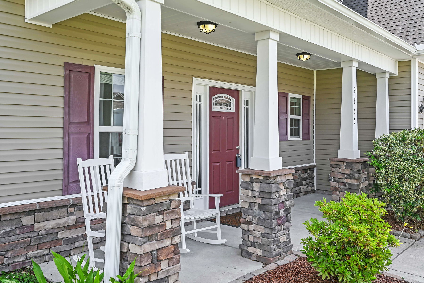 2865 Oakwood Drive-00003