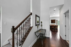 2865 Oakwood Drive-00009