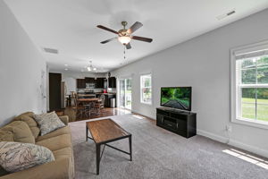 2865 Oakwood Drive-00020