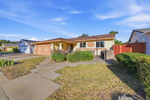 003_F8_2866 Coleman Pl