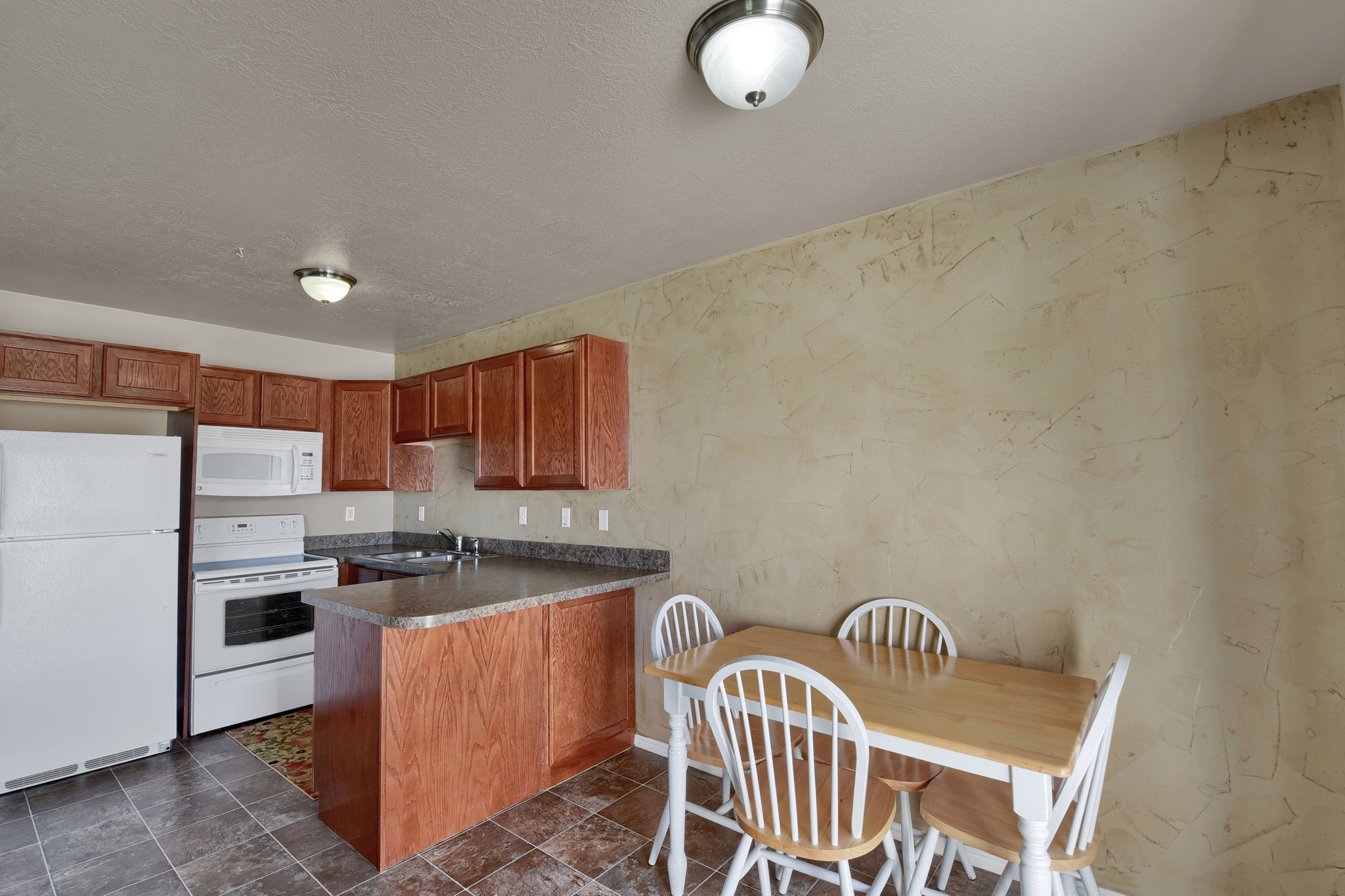  2867 W 3975 S, West Haven, UT 84401, US Photo 5