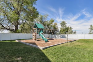  2867 W 3975 S, West Haven, UT 84401, US Photo 18