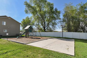  2867 W 3975 S, West Haven, UT 84401, US Photo 19