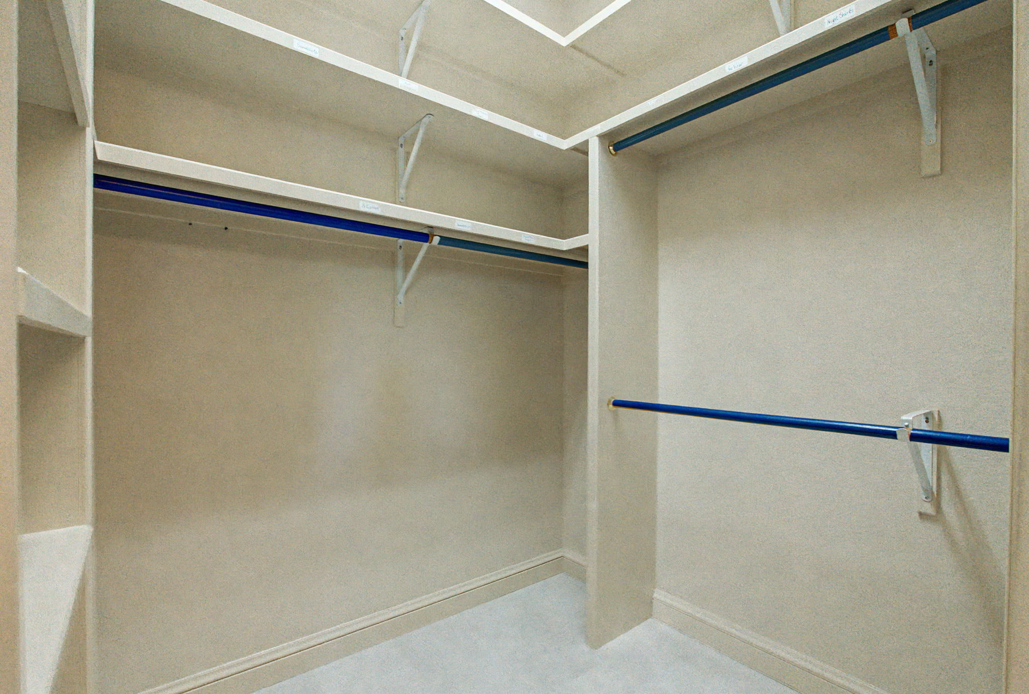 Primary Bedroom Closet