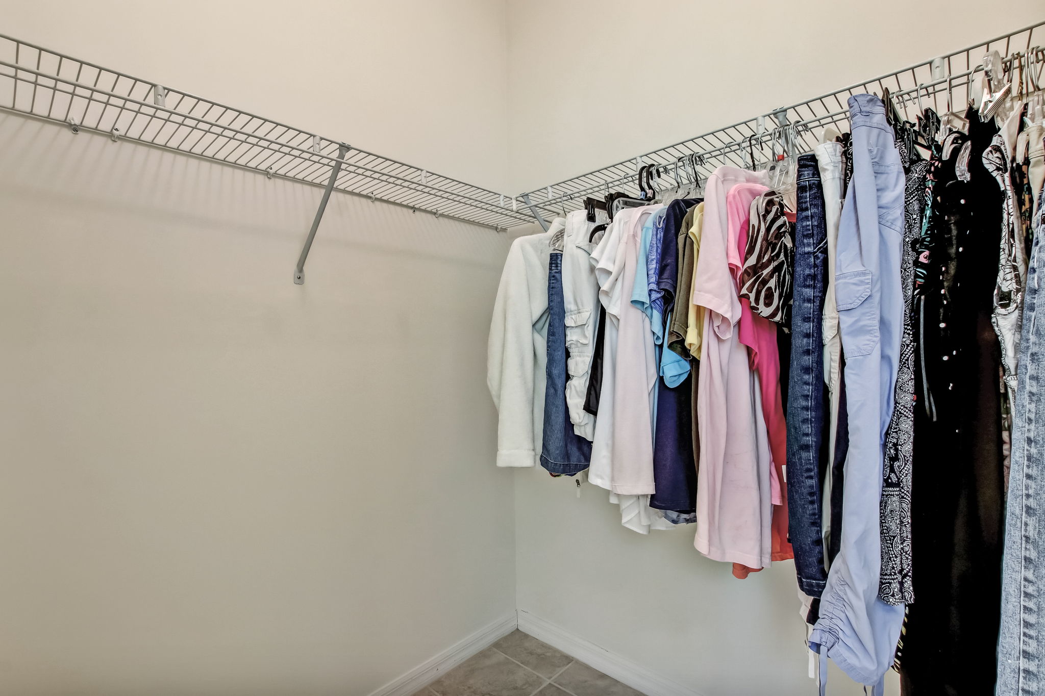 Master Closet Hers