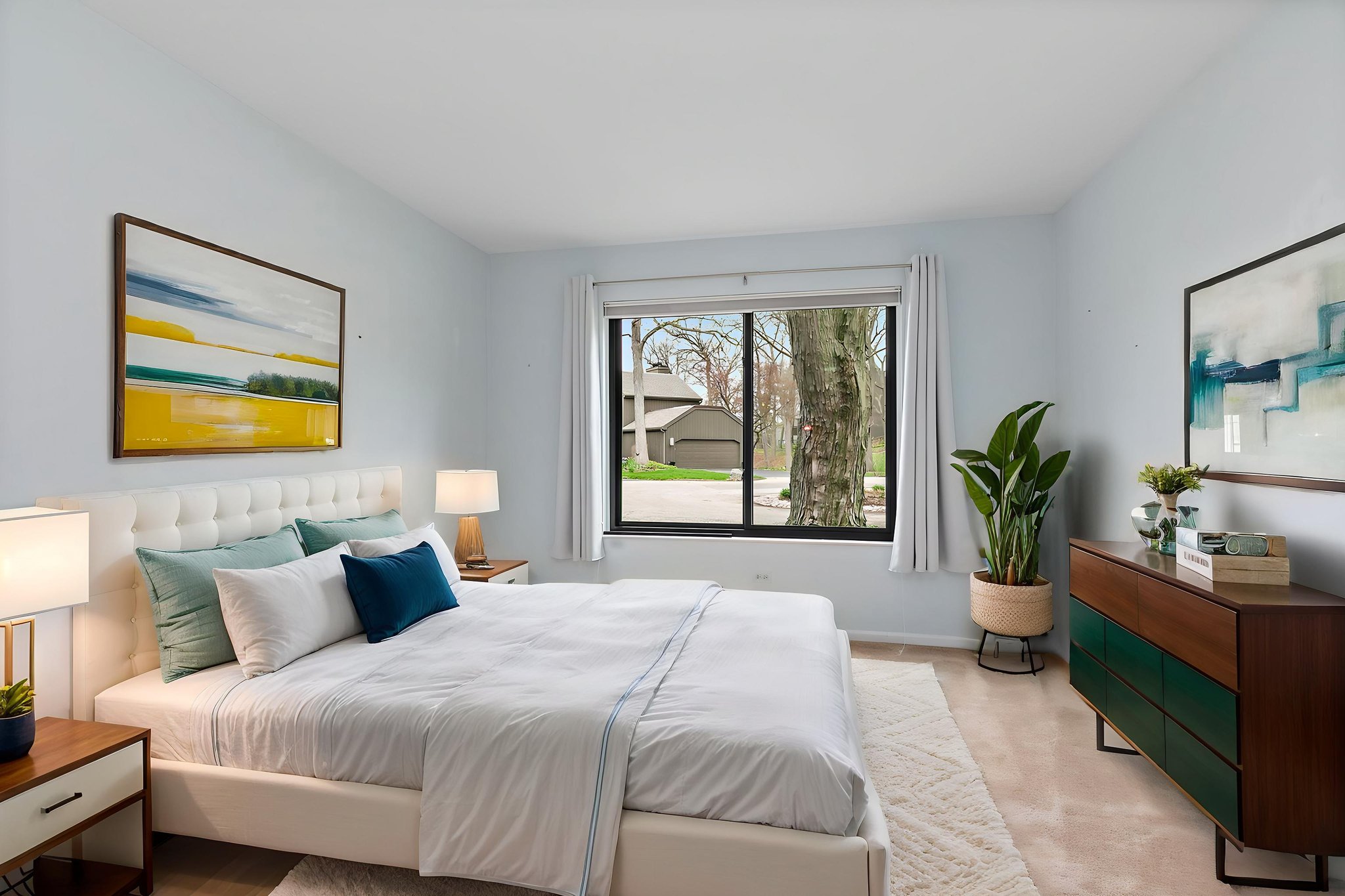 0016 virtually staged.jpeg