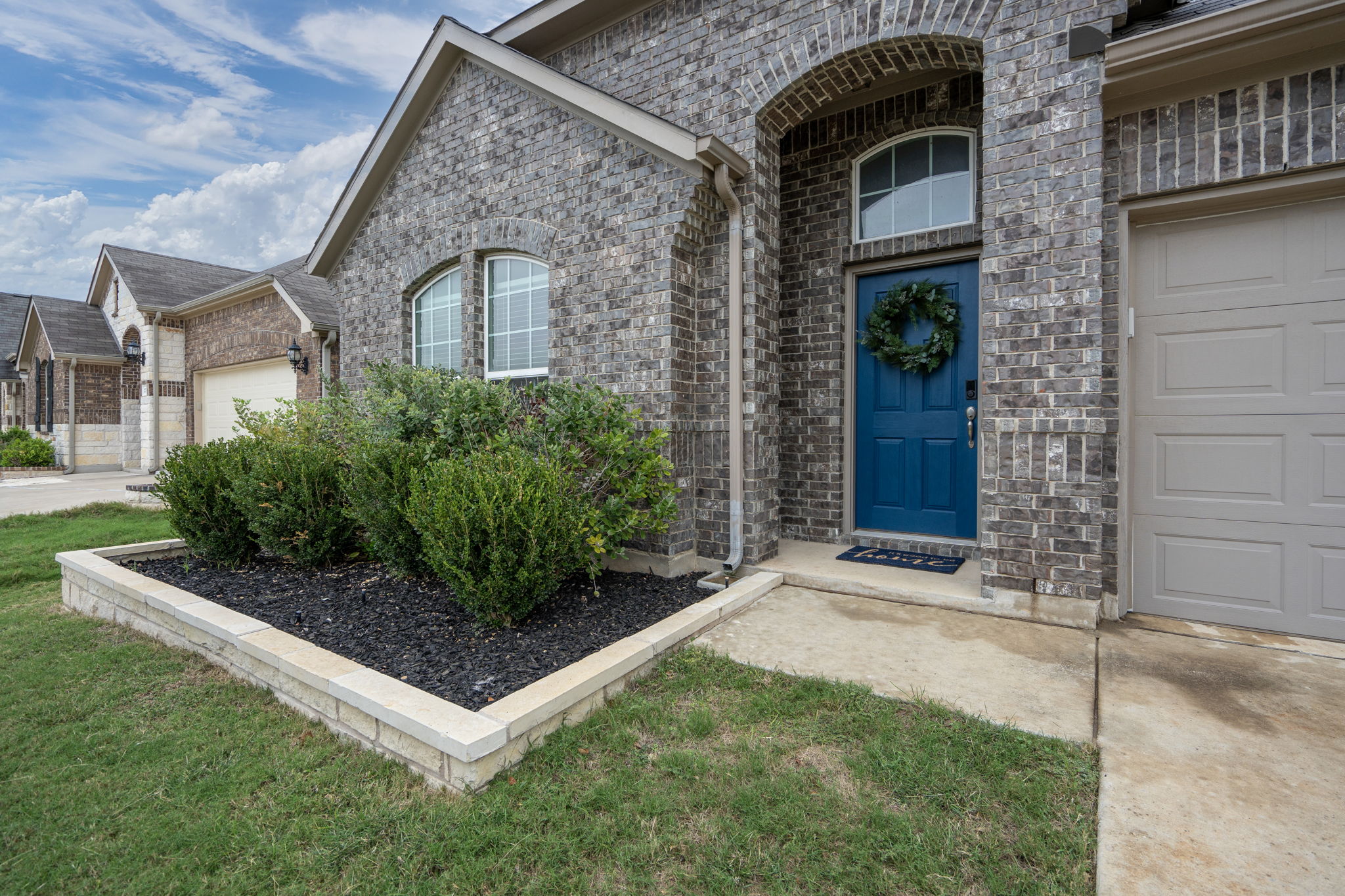 287 Firethorn Dr, Buda, TX 78610, USA Photo 4