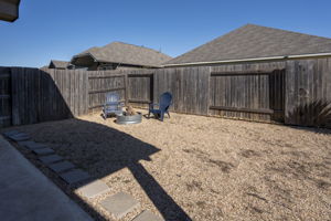 287 Firethorn Dr, Buda, TX 78610, USA Photo 73