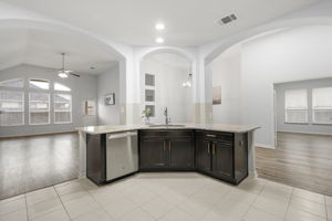 287 Firethorn Dr, Buda, TX 78610, USA Photo 20