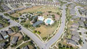 287 Firethorn Dr, Buda, TX 78610, USA Photo 52