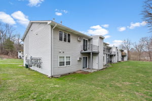 6 Abbey Rd, Hyde Park, NY 12538, US Photo 5