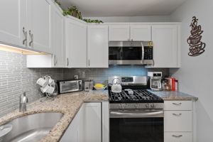 6 Abbey Rd, Hyde Park, NY 12538, US Photo 23