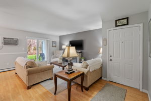 6 Abbey Rd, Hyde Park, NY 12538, US Photo 15