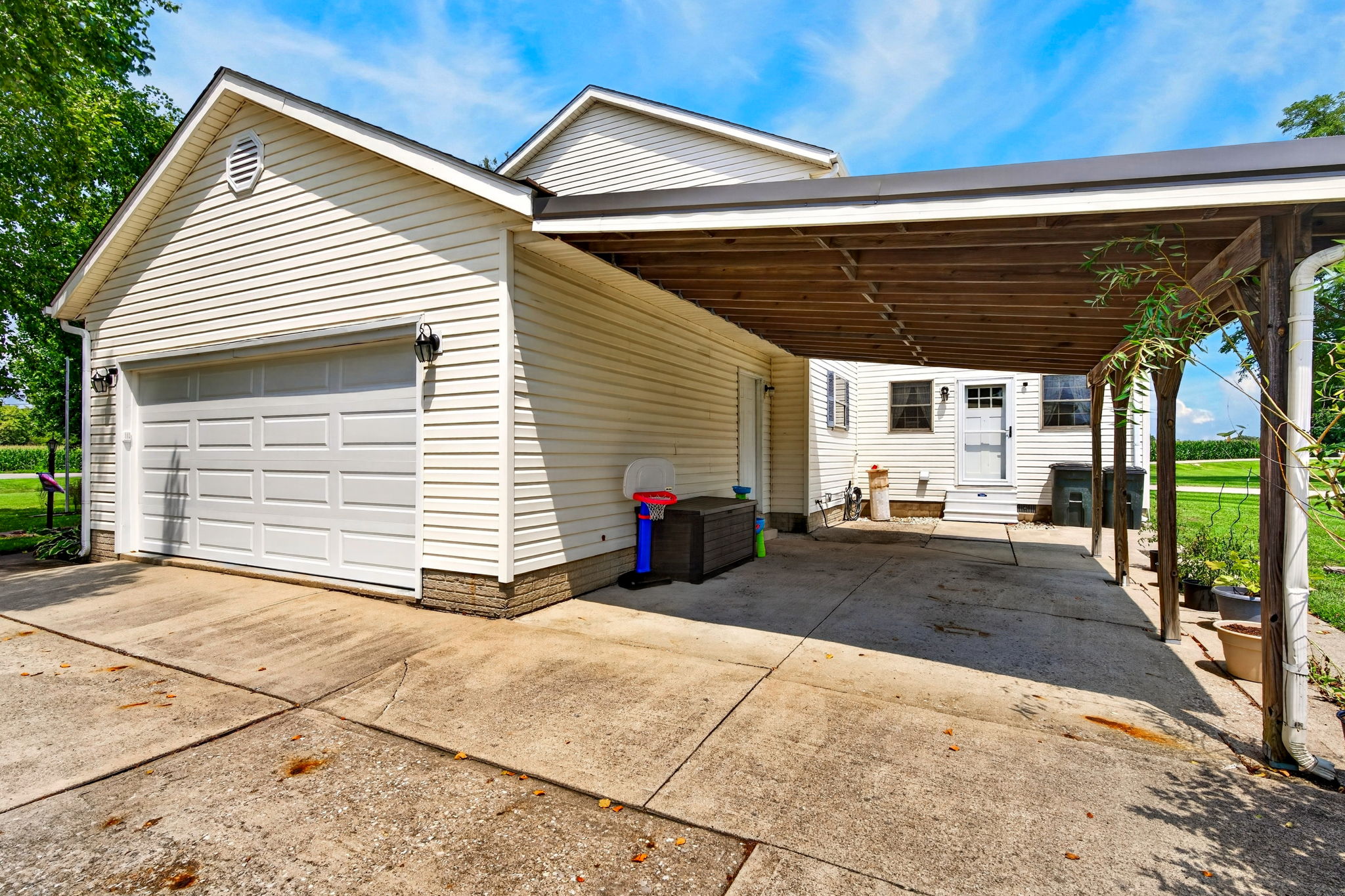 2870 Bridlewood St 31