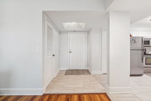  Photo 0