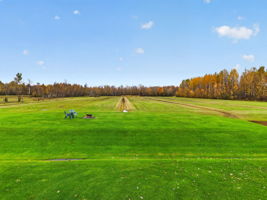  Photo 49