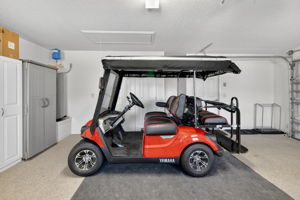 Included Yamaha Quiet Tech Drive 2 Golf Cart