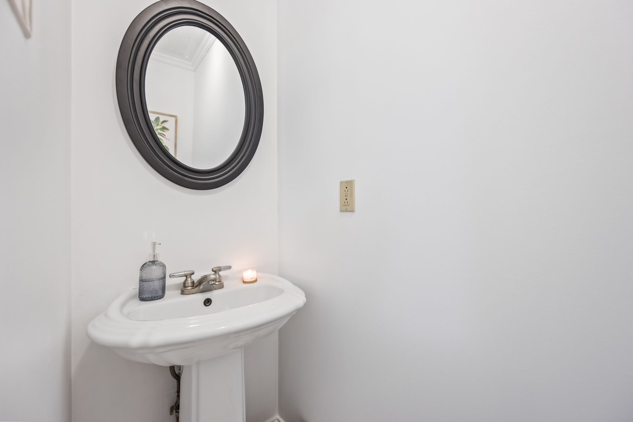 2873 Gulfstream Way, Mississauga, Castle Real Estate Marketing