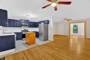 Photo 40