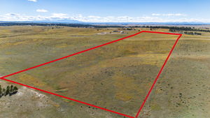 Property Lines are Approximate and not a survey