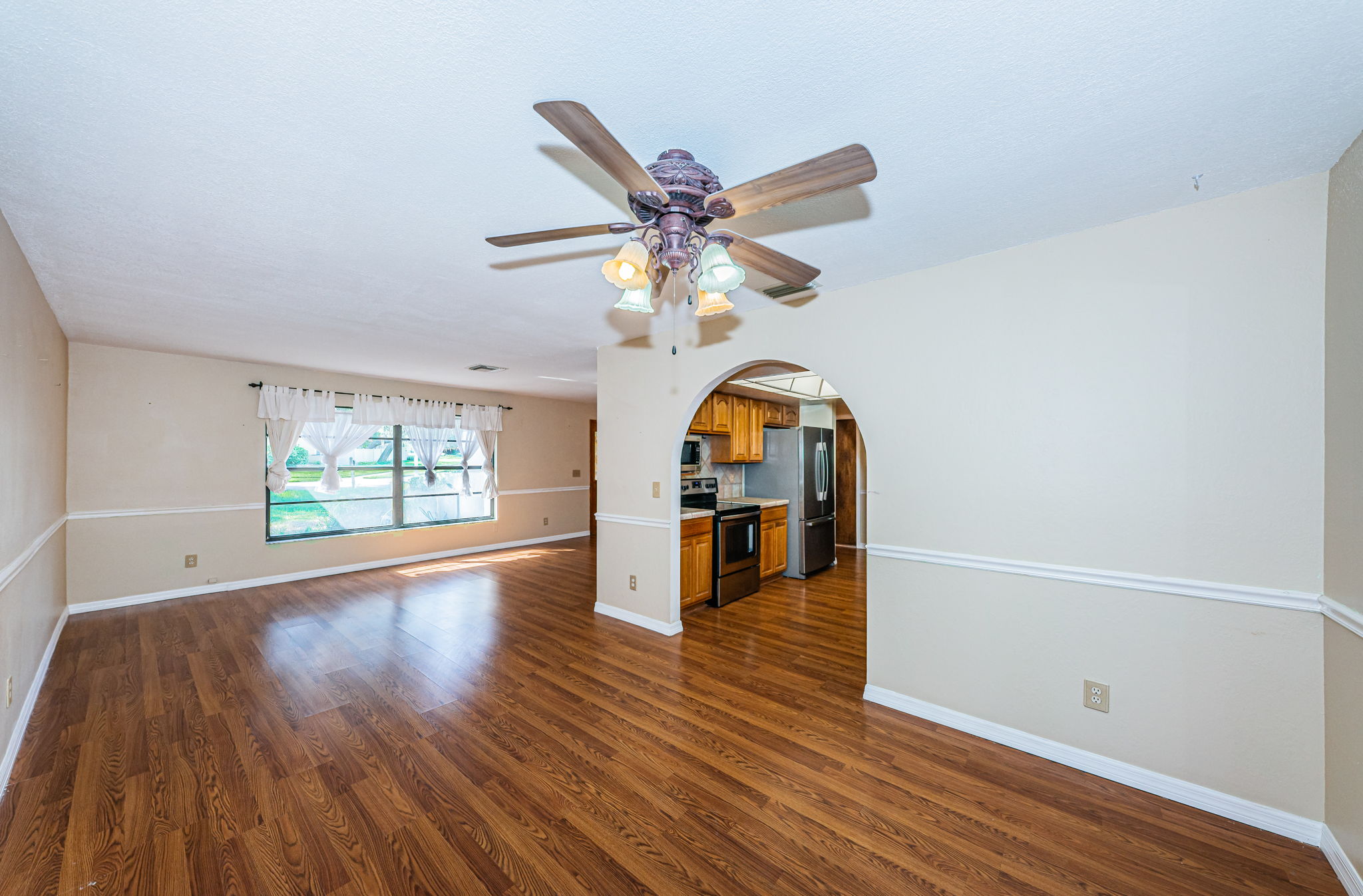 Dining Room 1c